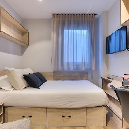 Livensa Living Salamanca Albergue Juvenil מראה חיצוני תמונה